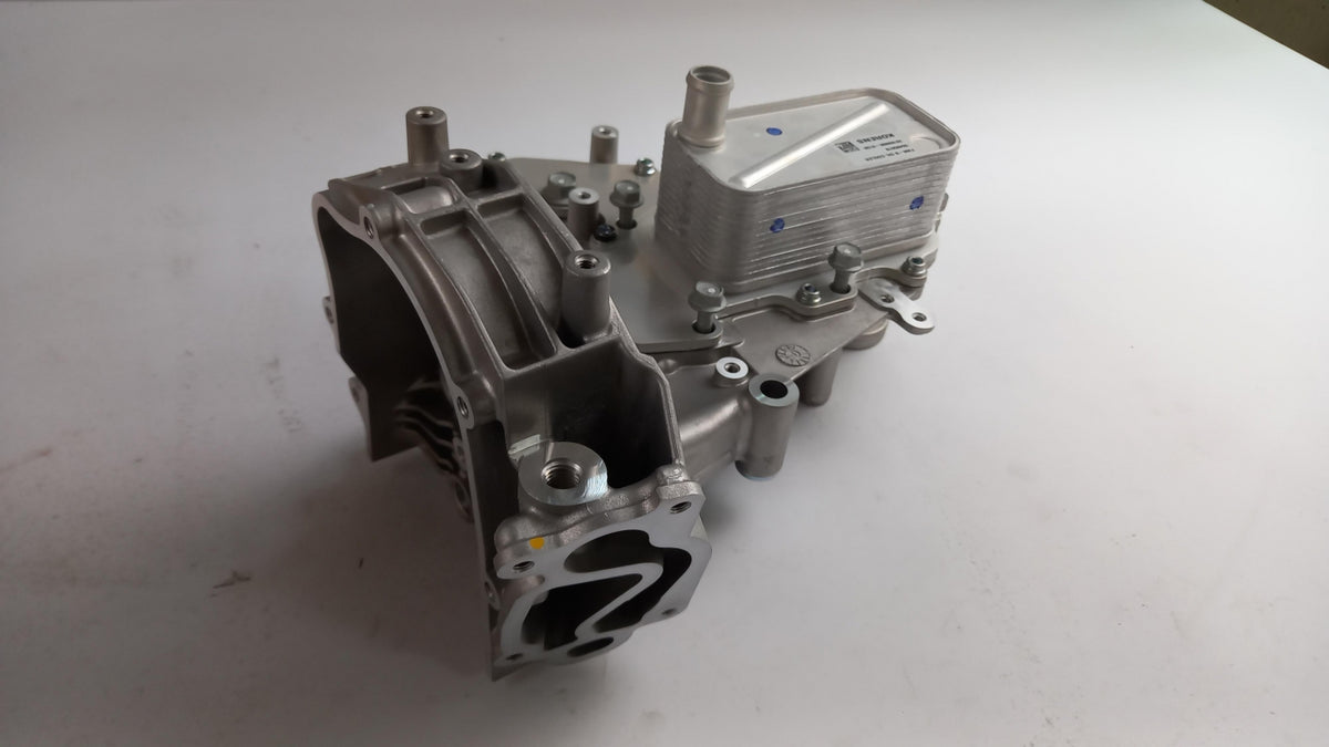 Original OPEL Insignia-B Zafira-C 2.0 CDTi Motorölkühler 55495019