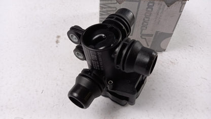 Original OE MERCEDES-BENZ Zusätzliche Wasserpumpe A0005061500