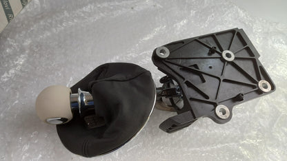 Original FIAT 500 2007- Schalthebel Leder 55345727