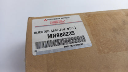 Original OE MITSUBISHI Injektor Düse MN980235