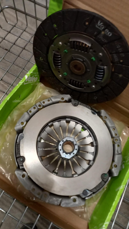 VALEO Kupplungssatz 826522
