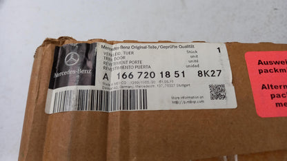 Original MERCEDES-BENZ M-Klasse W166 Zierleiste links A16672018518K27
