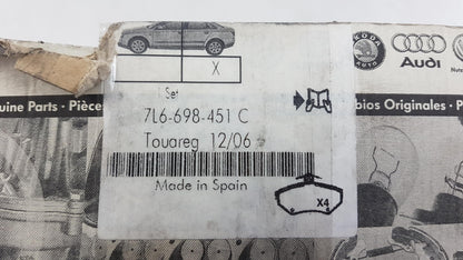 Original VW Touareg I '07-'10 Bremsbeläge mit Warnkontakt hinten 7L6698451C
