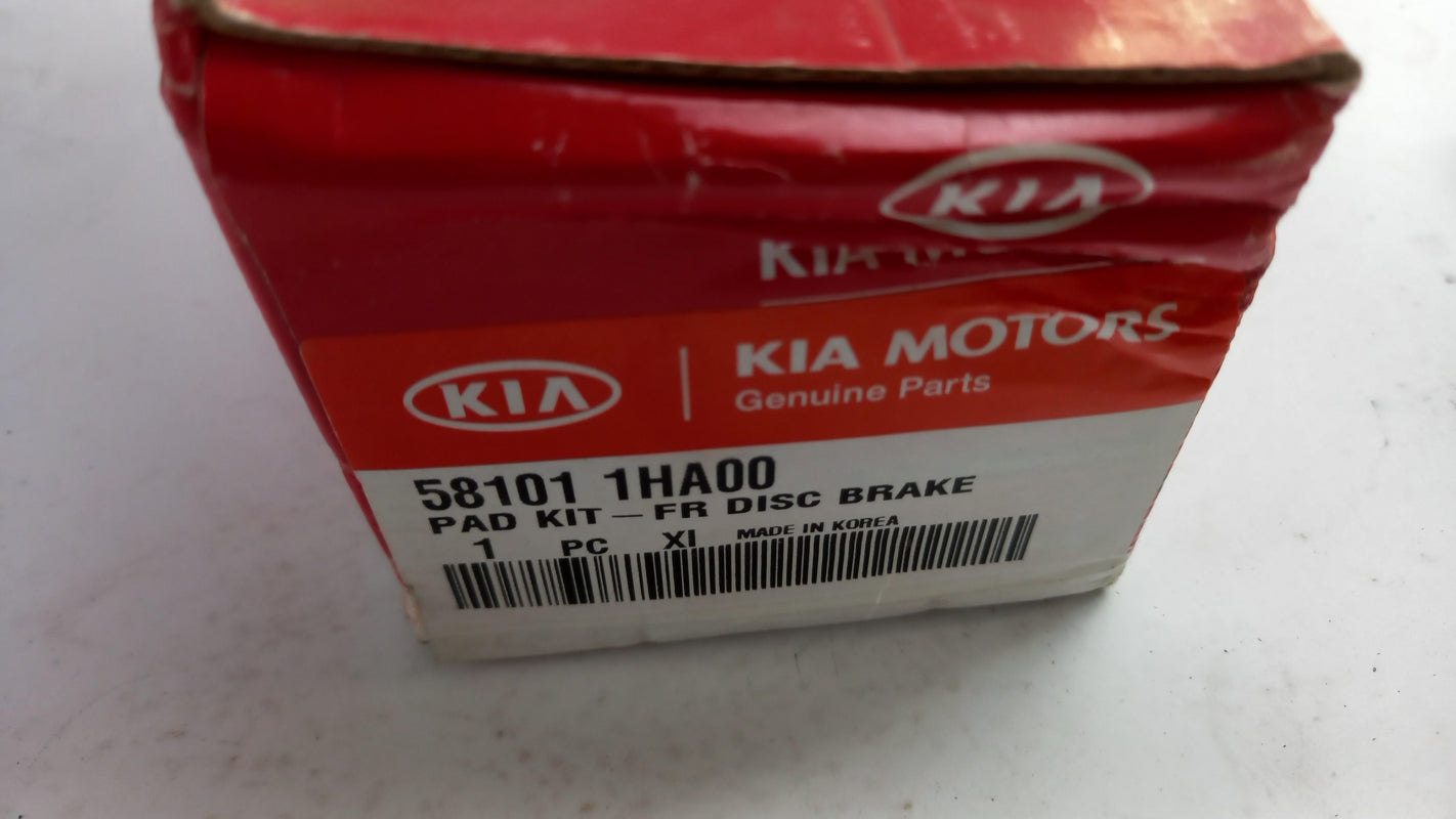 Original HYUNDAI I30 JD KIA Ceed ED Bremsbeläge vorne 581011HA00