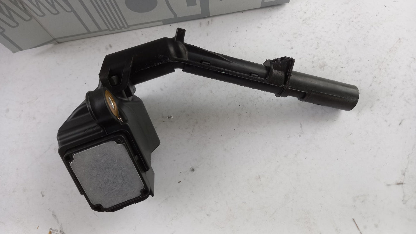 Original OE MERCEDES-BENZ Zündspule A2749065000