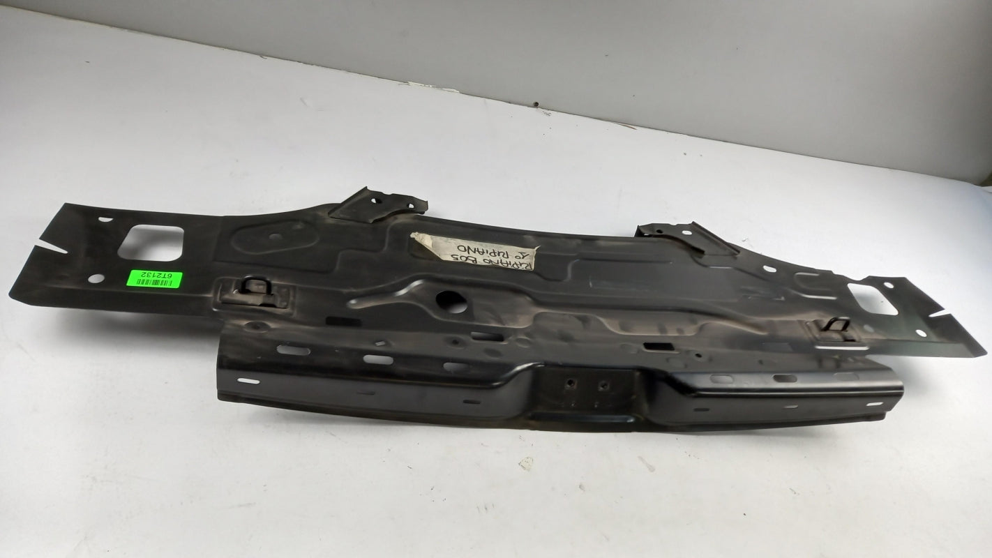 Original VW Golf Plus 2009-2014 Heckblech Verstärkung 5M0813301B