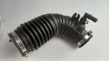 Original OE NISSAN Luftfilter Ansaugschlauch 16577MA70C