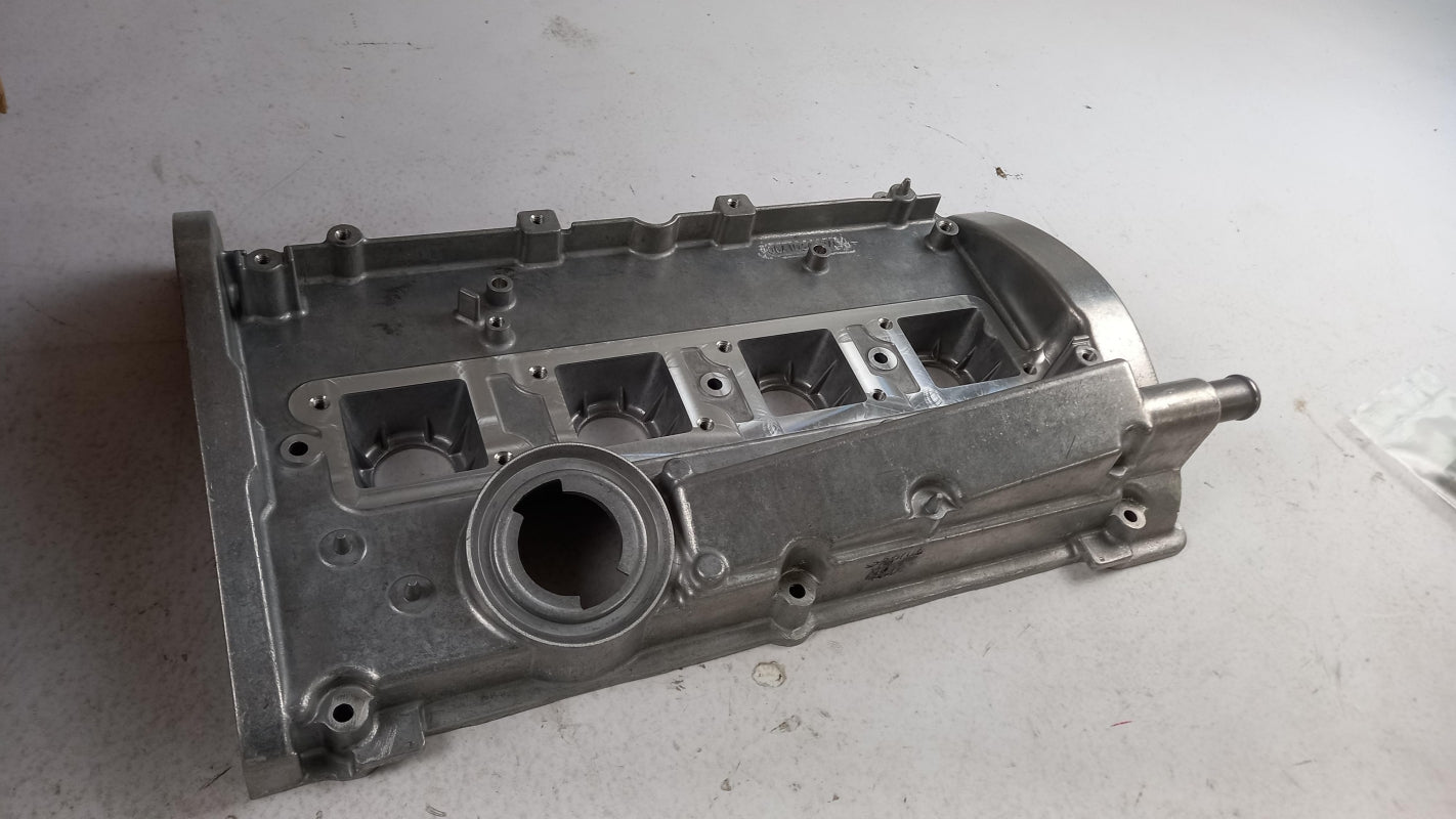 Original VW Golf 1J Sharan 7M SKODA Octavia I 1.8l Zylinderkopfhaube 06A103469AS