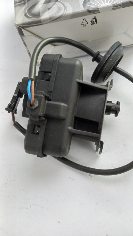 Original OE Volkswagen Verriegelung Tankklappe 3T0810773A