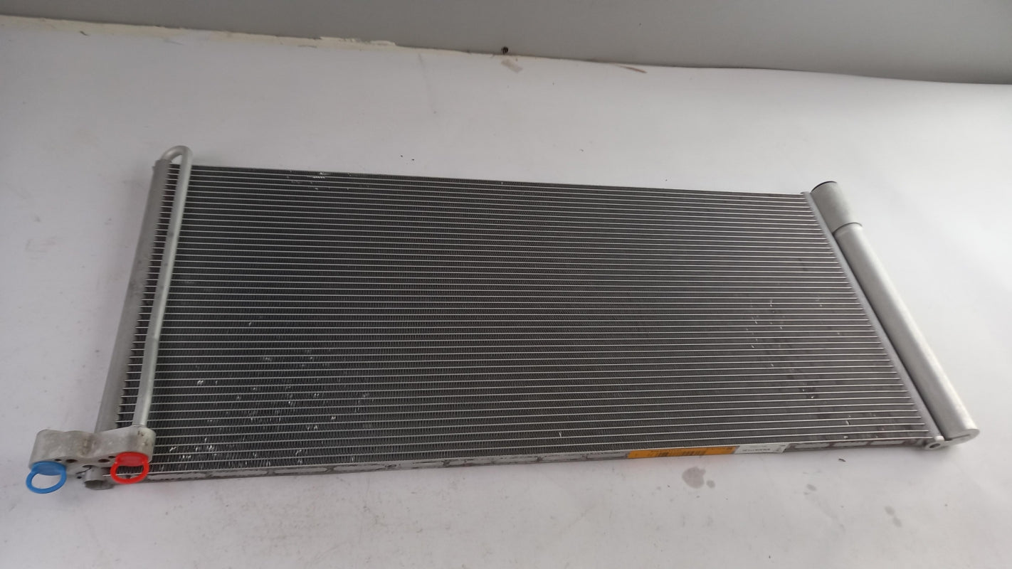 Original OE PORSCHE Klimakondensator 97057311101