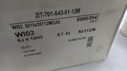 Original Volkswagen 6J X 15H2 ET43 Felge ZIT7015435112M