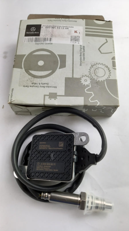 Original OE MERCEDES-BENZ Lambdasonde A000905831164