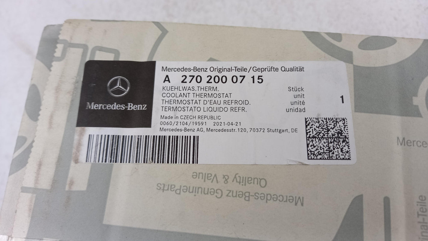 Original OE MERCEDES-BENZ Thermostatgehäuse A2702000715