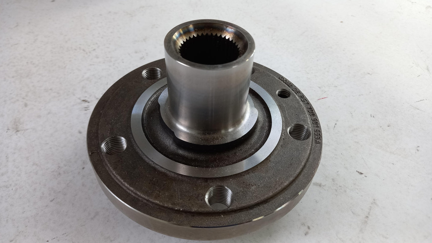 Original OE Volkswagen Radnabe 7D0501647A