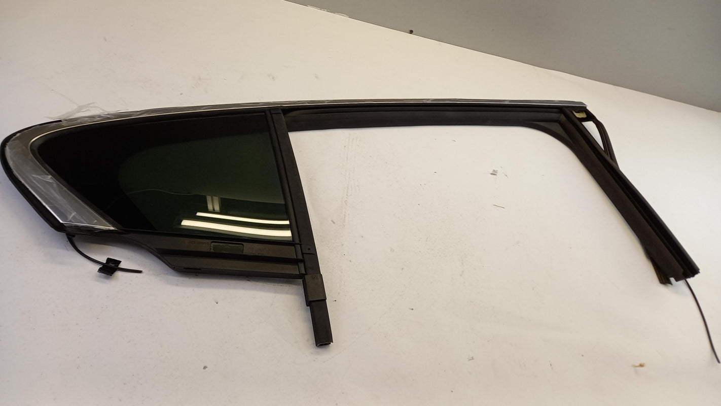 Original FORD Focus IV Fensterführung hinten rechts 2370118