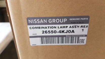 Original NISSAN Navara NP300 Heckleuchte Rückleuchte Rechts 265504KJ0A