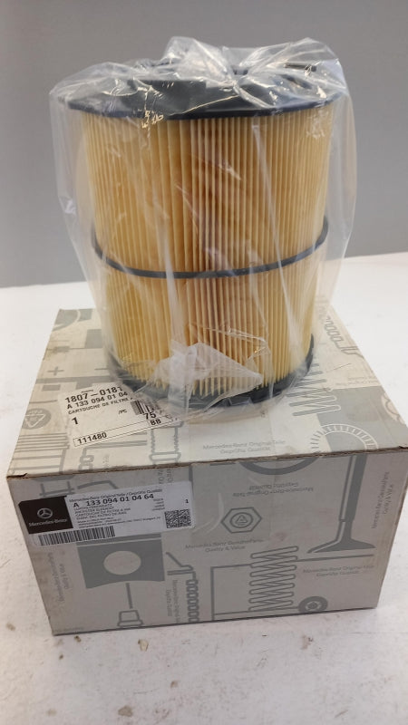 Original OE MERCEDES-BENZ Luftfilter A133094010464