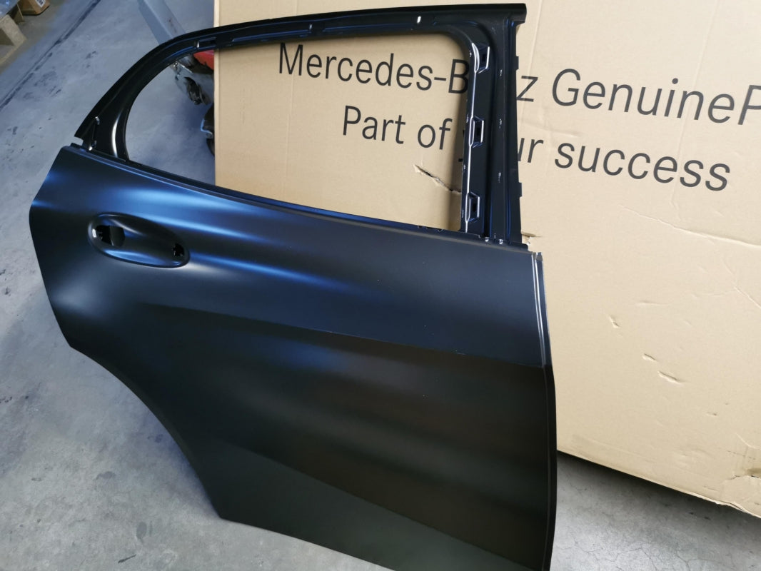 Original MERCEDES-BENZ GLA- Klasse (x156) Tür hinten rechts  A156730020564