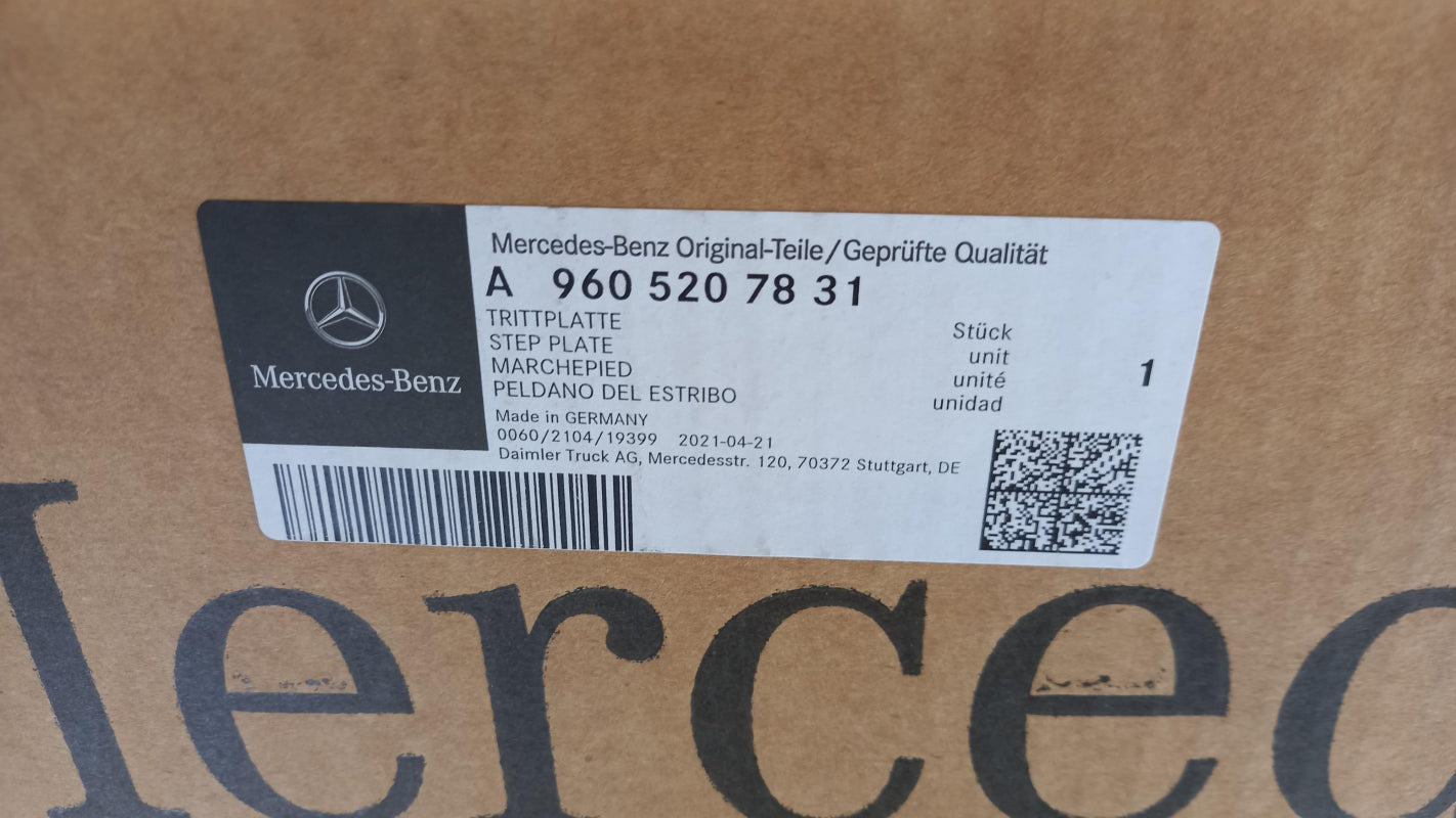 Original OE MERCEDES-BENZ Platte A9605207831