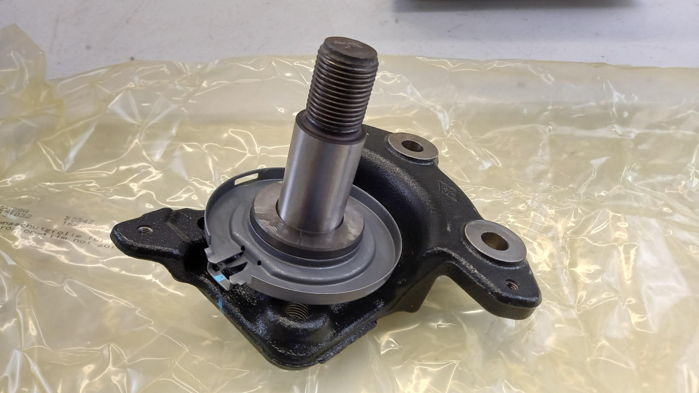 Original OE MERCEDES-BENZ Achszapfen A4153321200
