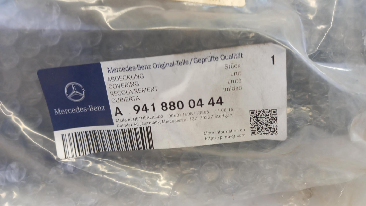 Original OE MERCEDES-BENZ Stoßfängerabdeckung A9418800444