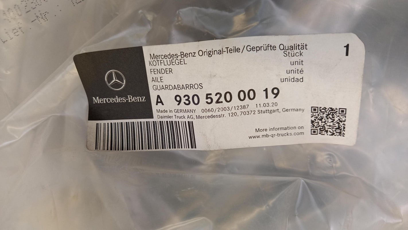 Original MERCEDES-BENZ Actros 2/3/4 Kotflügel links A9305200019