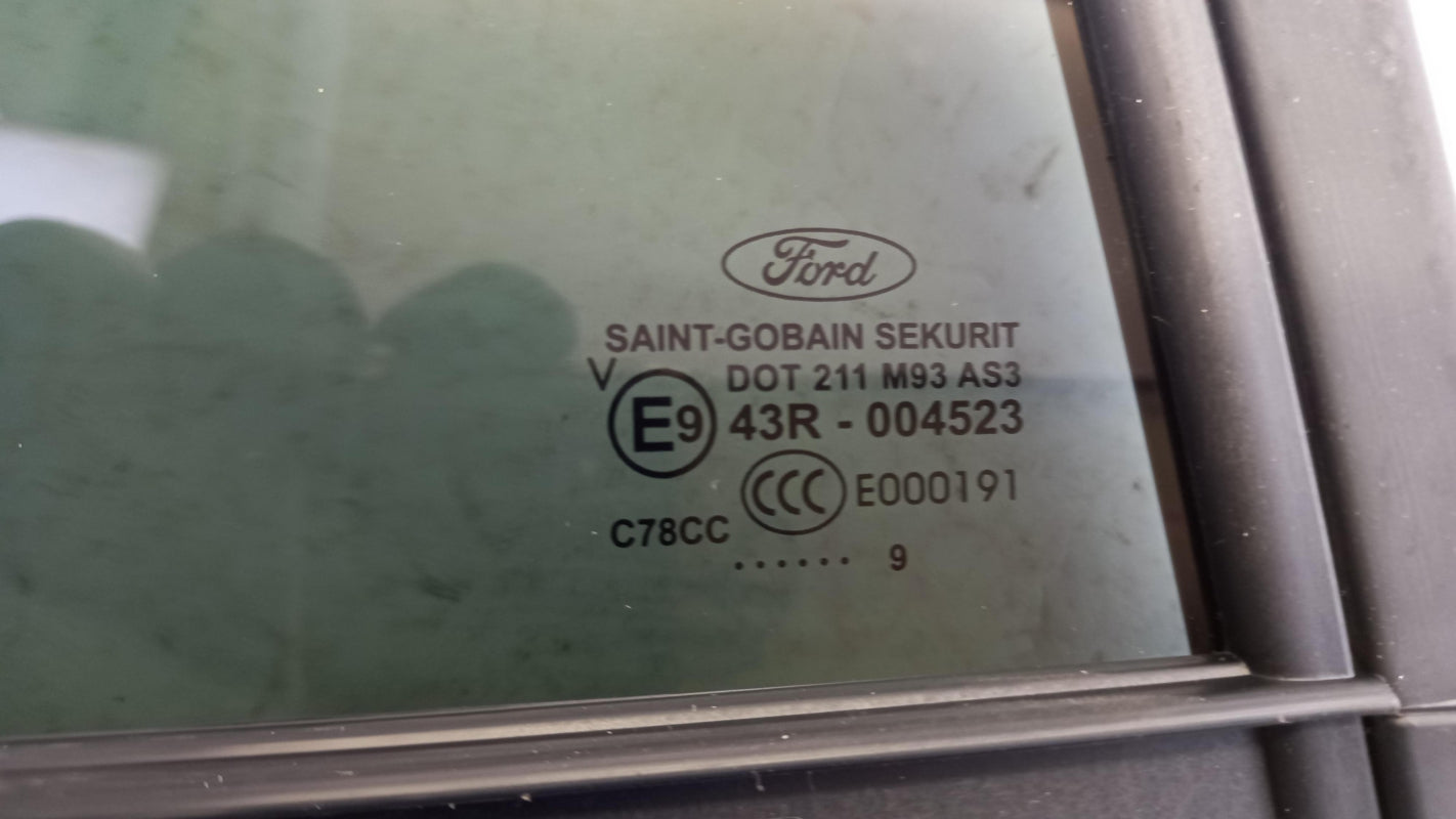 Original FORD Focus IV Fensterführung hinten rechts 2370118
