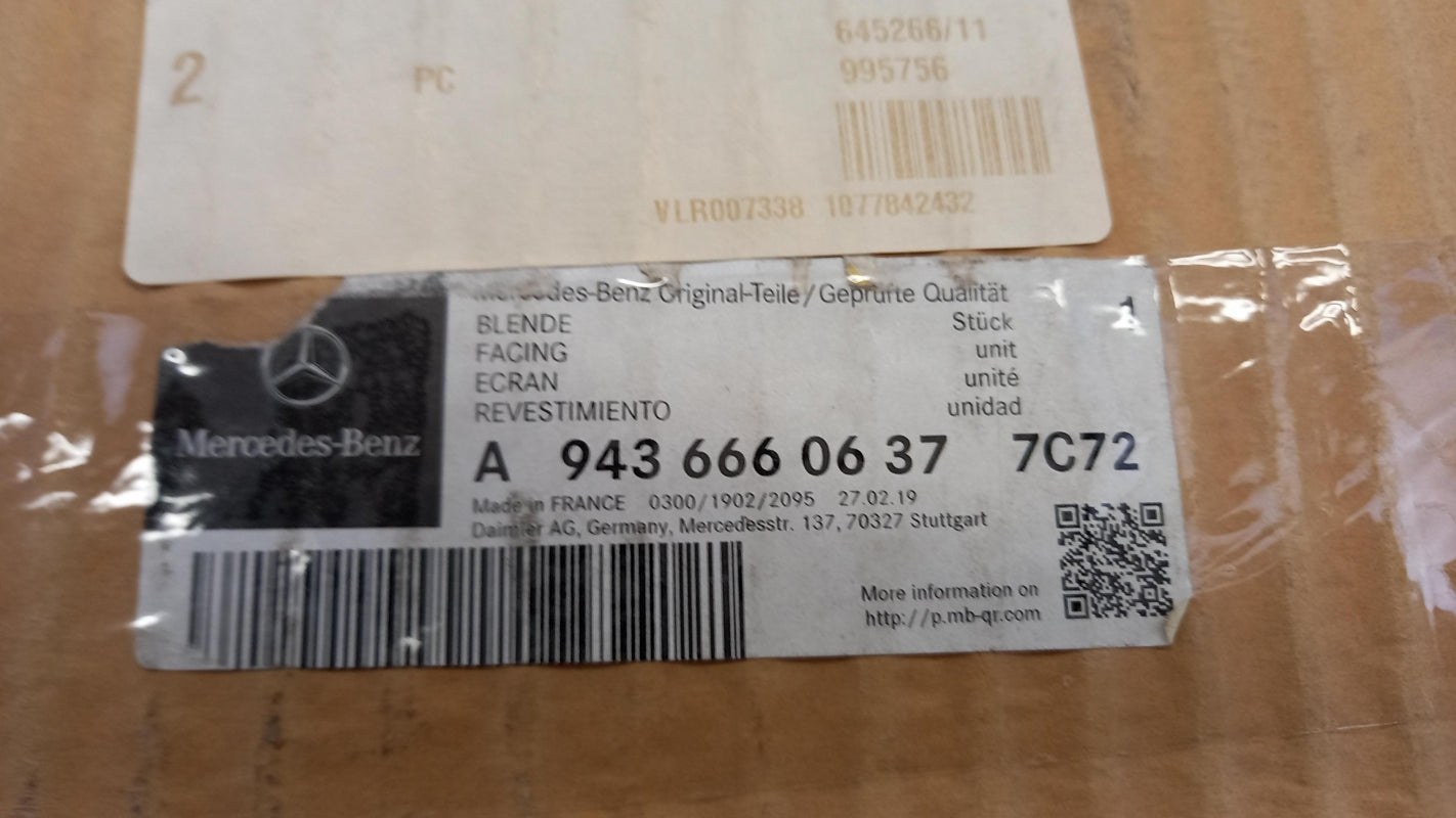 Original OE MERCEDES-BENZ Kotflügel Zierleiste A94366606377C72