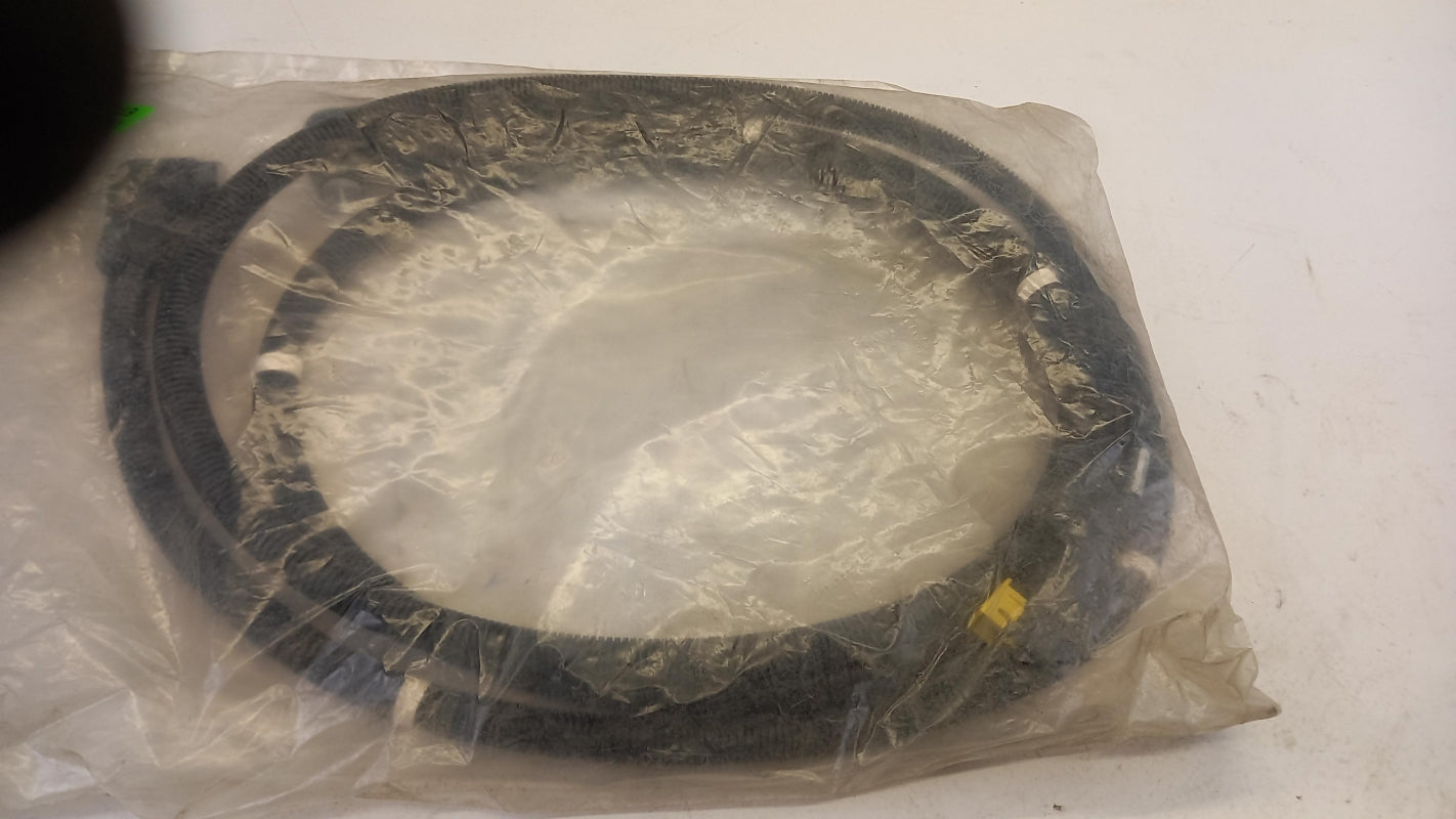 Original OE MERCEDES-BENZ Kraftstoffleitung A9614705564