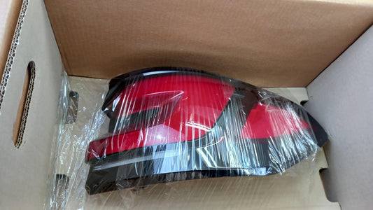 Original OE BMW Heckleuchte 63218493826