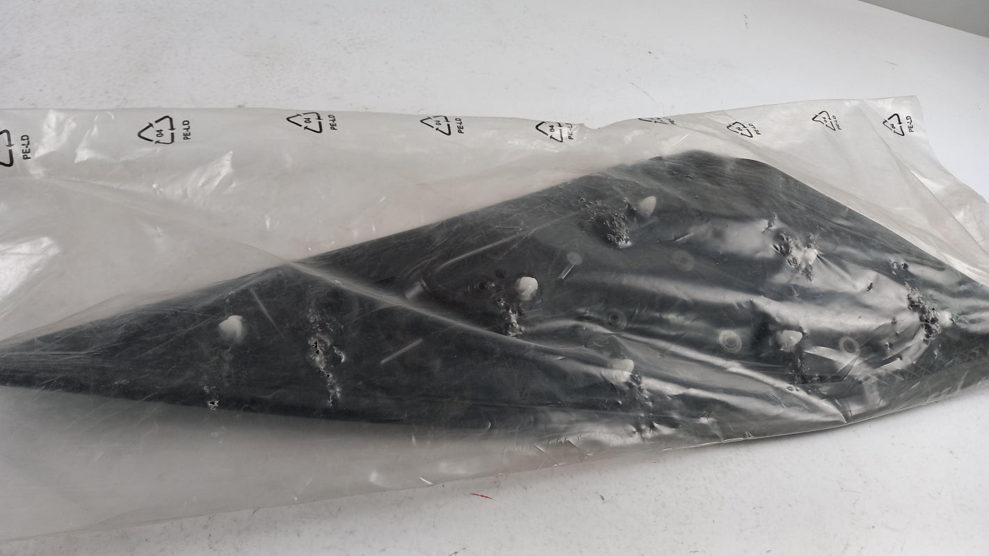 Original RENAULT Megane E-Tech Seiten Zierleiste hinten rechts 833801713R