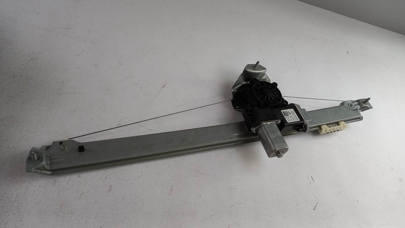 Original OPEL  Vivaro-B Fensterheber Links 93867659