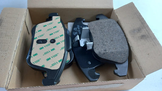 Original PEUGEOT 207 208 308 3008 RCZ CITROEN C4 Bremsbeläge vorne 1609987980