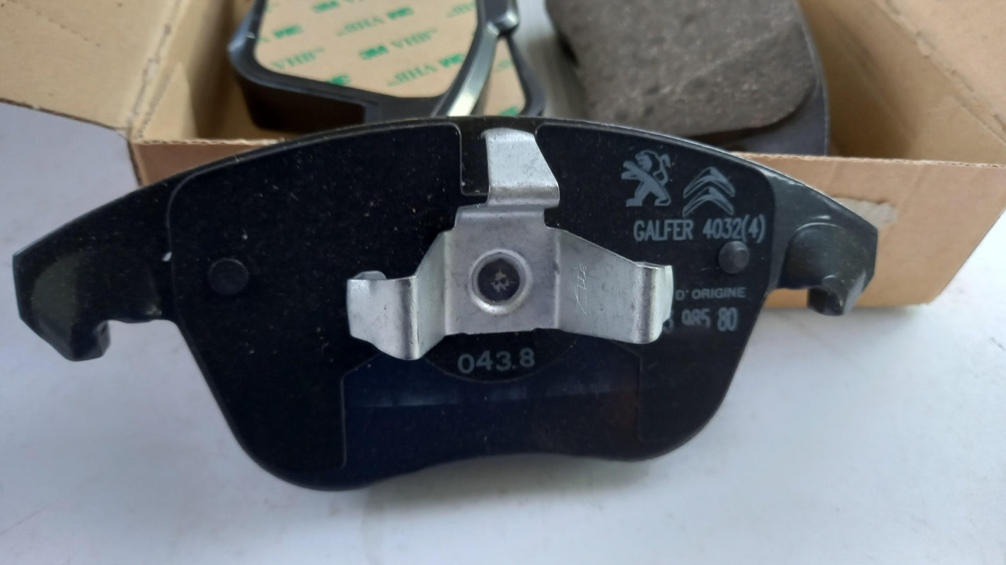 Original PEUGEOT 207 208 308 3008 RCZ CITROEN C4 Bremsbeläge vorne 1609987980