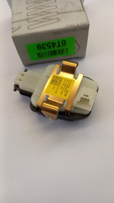 Original OE MERCEDES-BENZ Regensensor A2139002724