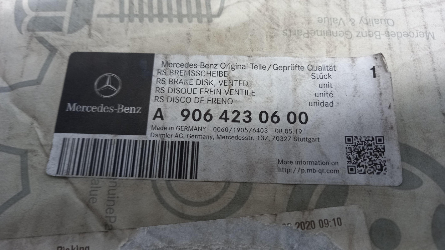 Original OE Bremsensatz 2 Bremsscheiben + 4 Bremsbeläge A9064230600