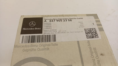 Original OE MERCEDES-BENZ Rückfahrkamera A4479052306