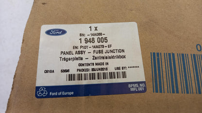 Original FORD  Focus C-Max Kuga Sicherungskasten 1948005