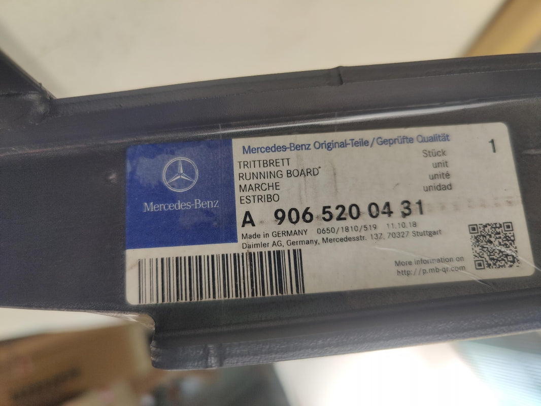 Original OE MERCEDES-BENZ Trittbrett A9065200431