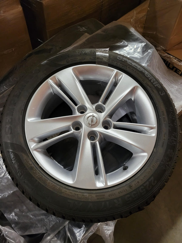 Original OE OPEL Set Komplette Räder (4pc) 39081941