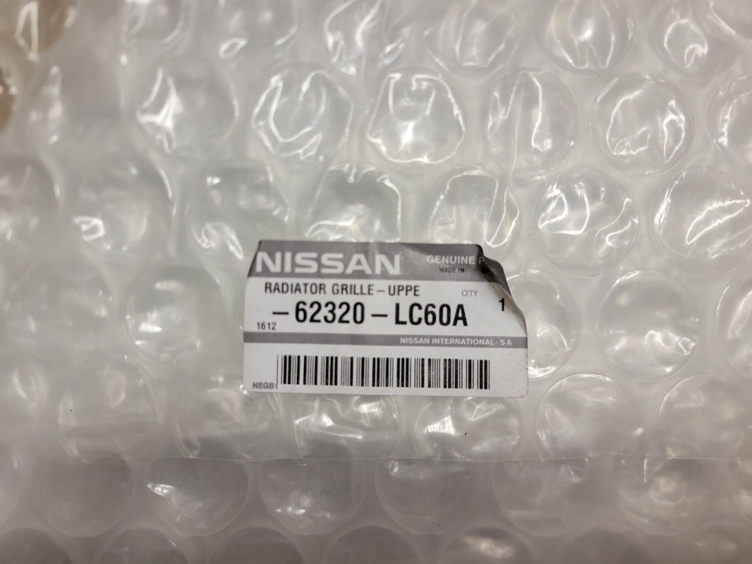 Original NISSAN Cabstar Kühlergitter 62320LC60A