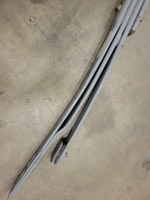 Original NISSAN Blattfeder hinten 55020D6202