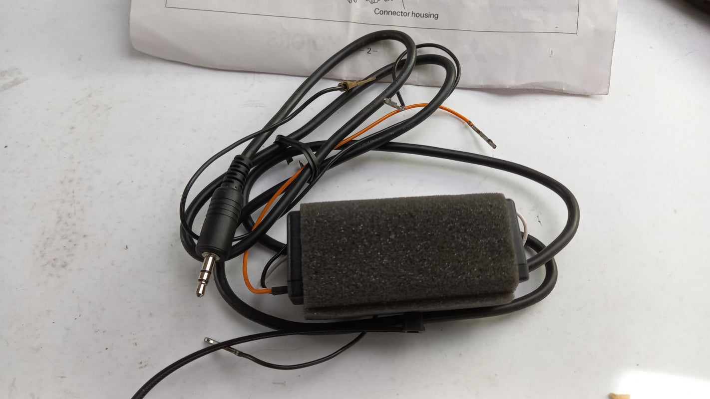 Original OE MITSUBISHI AUX-Anschlußkabel MZ360224EX
