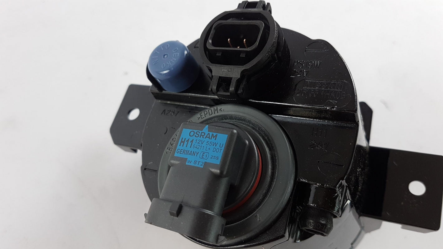 Original OE NISSAN Nebelscheinwerfer 261551HA0B