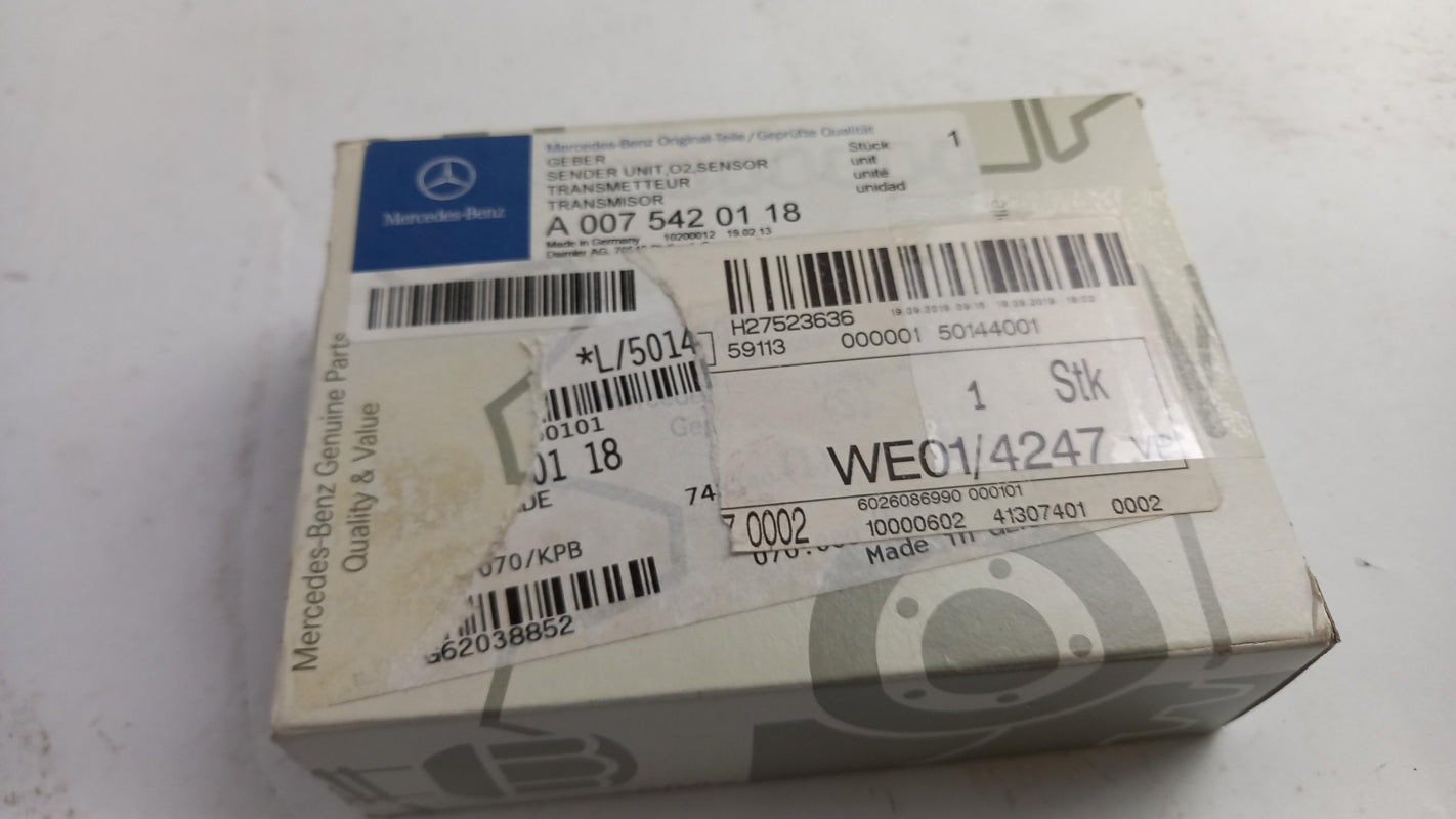 Original MERCEDES-BENZ E-Klasse W211 S211 Lambdasonde A0075420118