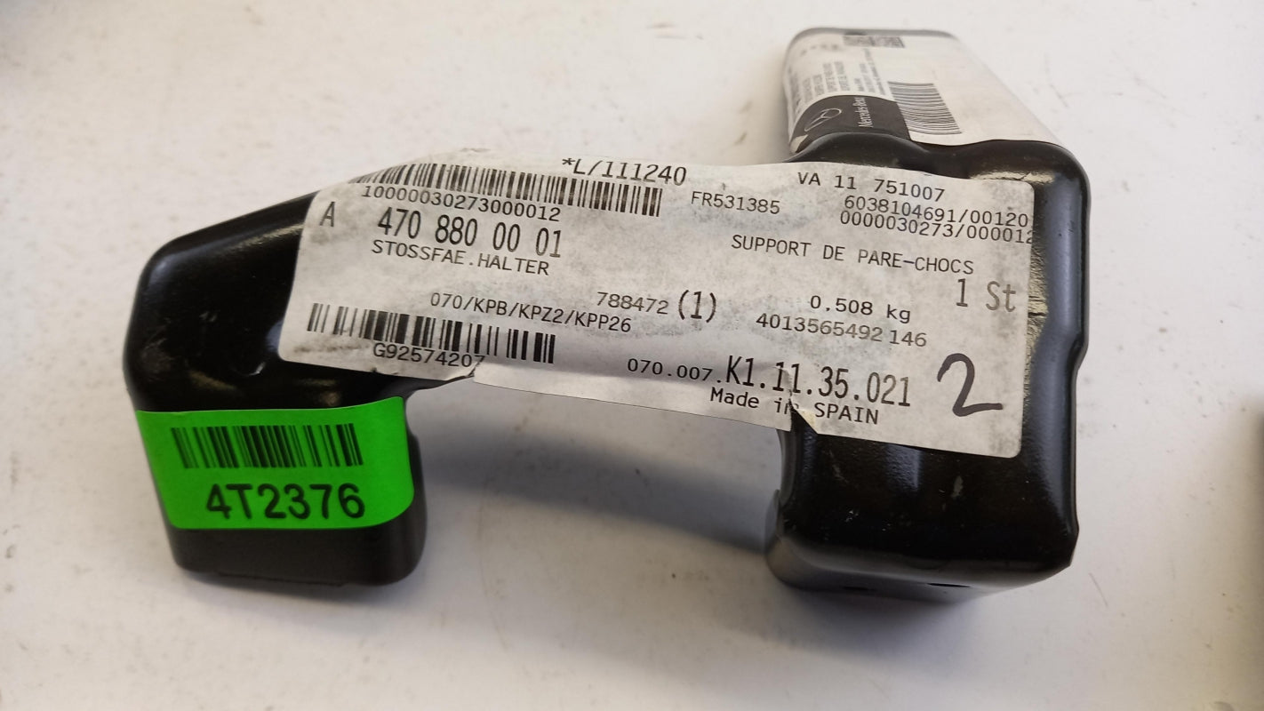 Original OE MERCEDES-BENZ Stoßfänger Halterung A4708800001