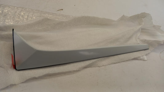 Original OE Volkswagen Heckscheibe Zierleiste 57A827931041