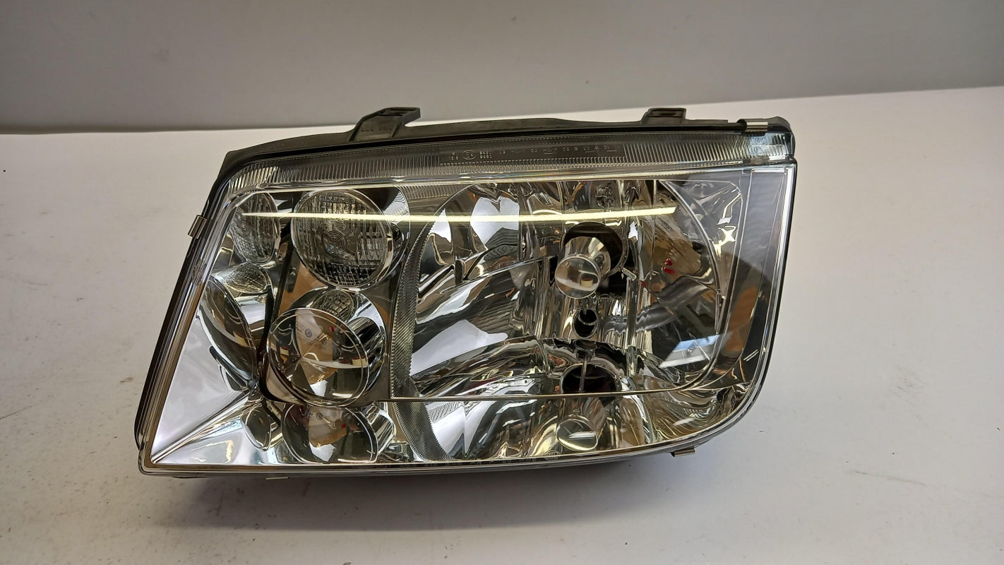 Original VW Bora Jetta 1J Halogen Hauptscheinwerfer Frontlicht links 1J5941017BE
