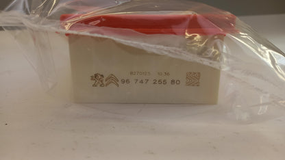 Original Peugeot 2008 208 301 308 Citroen C3 C-Elysee DS3 Luftfilter 9674725580