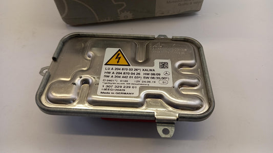 Original MERCEDES-BENZ C-klasse W204 Xenonlicht Steuergerät A2048700326
